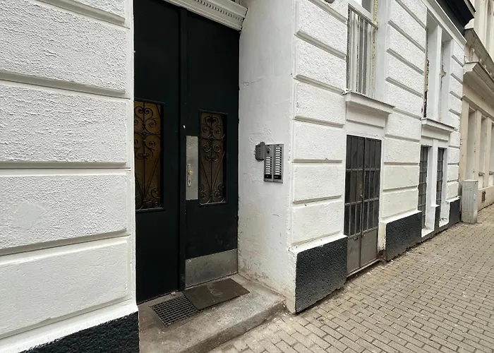 2 Minunten Neben Kaiserlichem Park, Zentrumnaehe Vienna