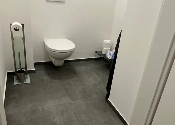 Aparthotel 2 Minunten Neben Kaiserlichem Park, Zentrumnaehe 3*