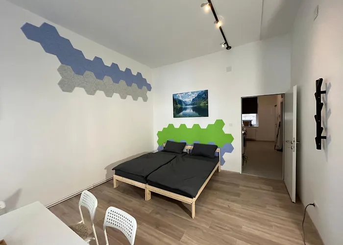 2 Minunten Neben Kaiserlichem Park, Zentrumnaehe Apartmanhotel 3*