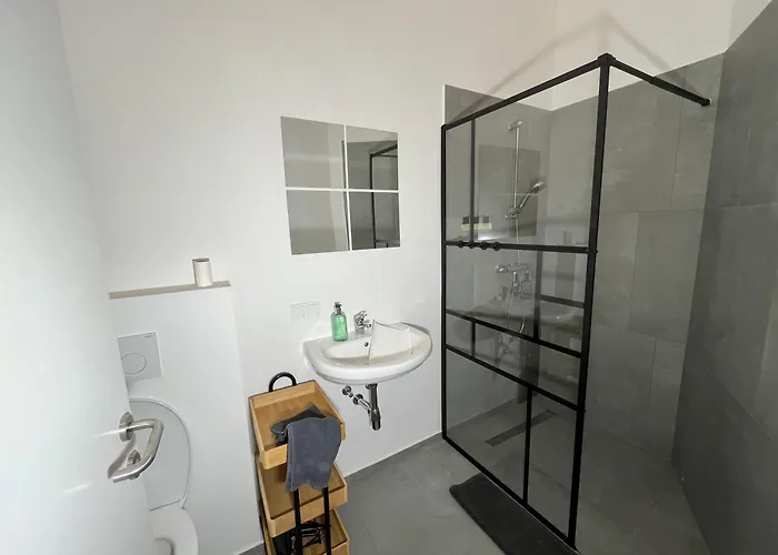 Aparthotel 2 Minunten Neben Kaiserlichem Park, Zentrumnaehe 3*