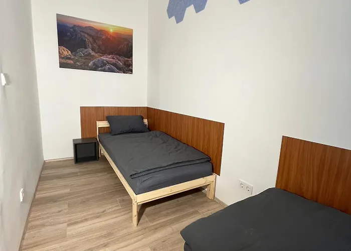 2 Minunten Neben Kaiserlichem Park, Zentrumnaehe Bécs