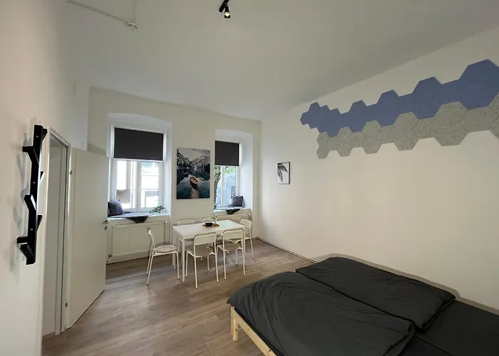 Aparthotel 2 Minunten Neben Kaiserlichem Park, Zentrumnaehe 3*