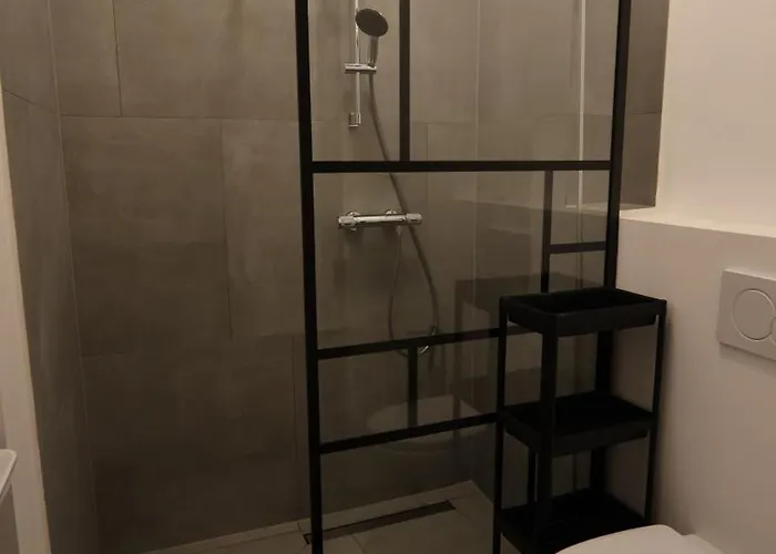 2 Minunten Neben Kaiserlichem Park, Zentrumnaehe Apartmanhotel 3*